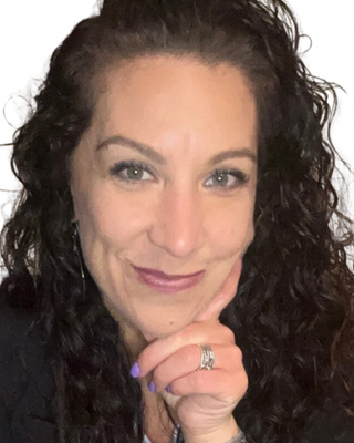 Photo of Erin Pittinaro, Clinical Social Work/Therapist, LCSW