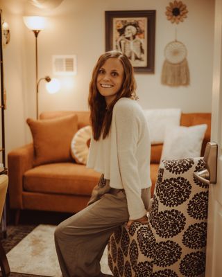 Photo of Ashley Burnett, Clinical Social Work/Therapist, CSW