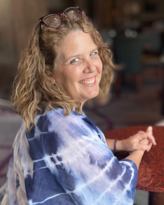 Photo of Carolyn A Burke, Clinical Social Work/Therapist, MSW, RSW