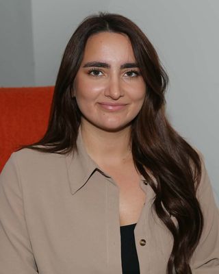 Photo of Abi Mohtady, Psychotherapist, MBACP