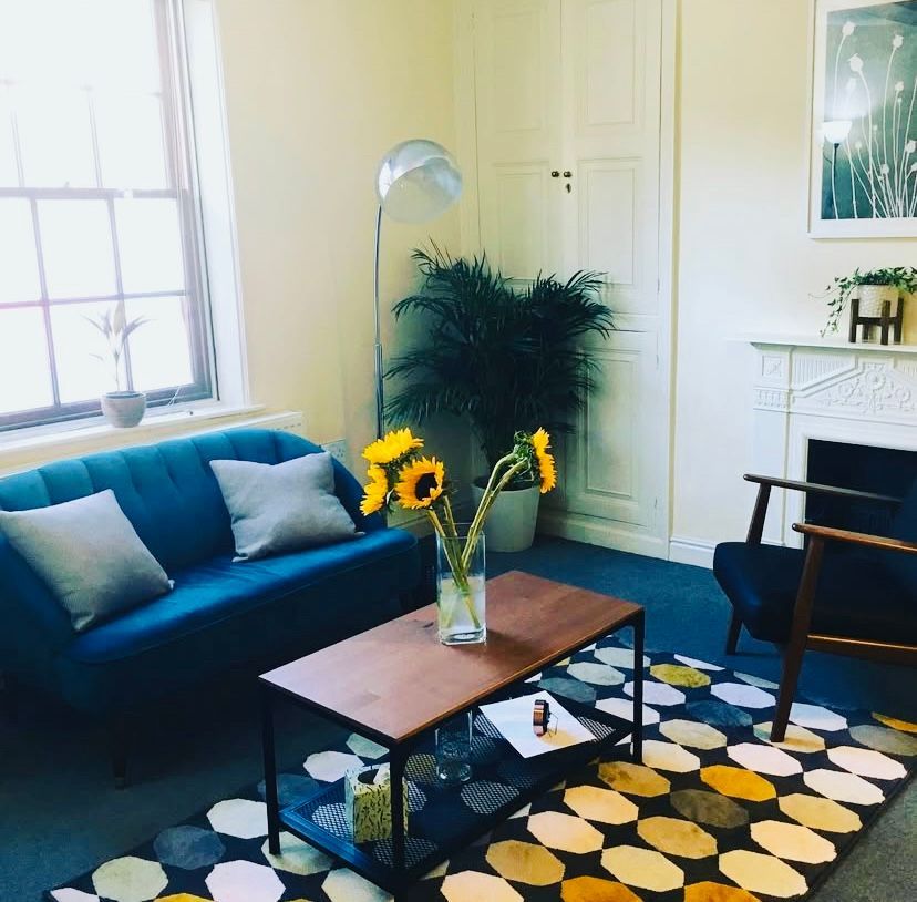 A peaceful and private space in Pocklington. There is lots of free parking and fantastic coffee shops close by!