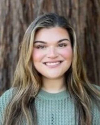 Photo of Isabella Gregoretti, Marriage & Family Therapist, LMFT