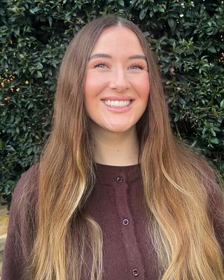 Photo of Allison Schlueter, Marriage & Family Therapist Associate, MA