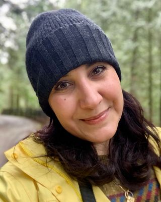 Photo of Souzan Rezai, Counsellor, CCC