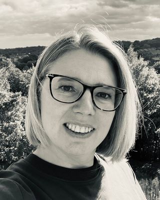 Photo of Valerie Robins, Counsellor, MNCPS Acc.