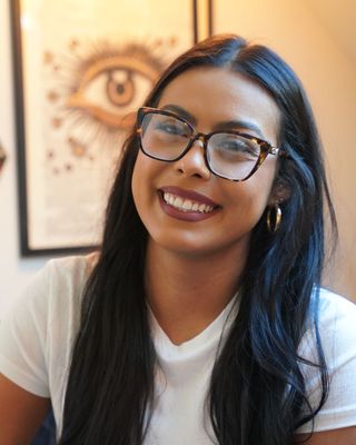Photo of Izzy A Carranza, Pre-Licensed Professional