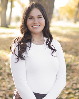 Photo of Haleigh Wuster, Marriage & Family Therapist, MS, LMFT