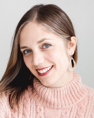 Photo of Danielle Heger, Licensed Mental Health Counselor, LMHC