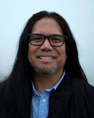 Photo of Larry Santiago, Marriage & Family Therapist, MA, MFT