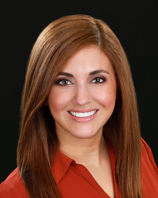 Photo of Miziana Raoofi, Psychiatric Nurse Practitioner, PMHNP