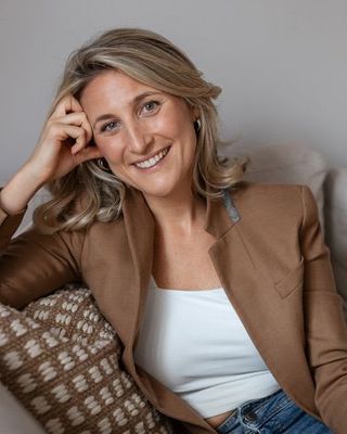 Photo of Olivia Korn - Olivia Korn, Trauma, Anxiety & EMDR, Clinical Social Work/Therapist, LCSW