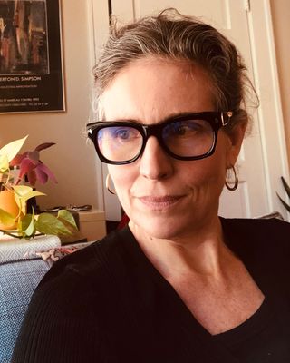 Photo of Julia Levine, Clinical Social Work/Therapist, MS, LCSW