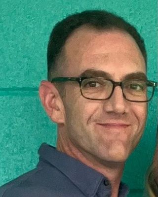 Photo of Sivon Irvings, Clinical Social Work/Therapist, LICSW, EdM, MBA