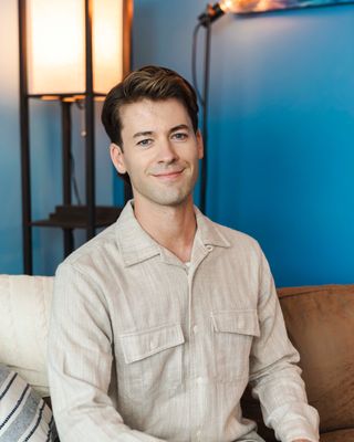 Photo of Justin Dahlquist, Pre-Licensed Professional, Intern