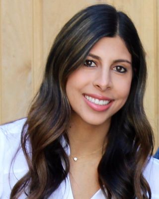 Photo of Neda Kazemini, Marriage & Family Therapist