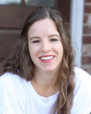 Photo of Ashley Olivine in Dublin, OH