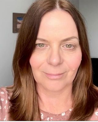 Photo of Samantha Mutch, Counsellor, MSc, MBACP