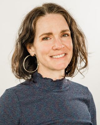 Photo of Molly Below, Psychologist in Newton, MA