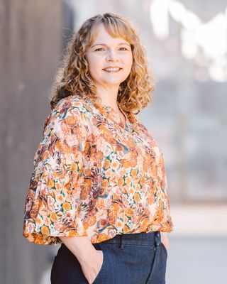 Photo of Jannelle Heard - Feeling Heard- Jannelle Heard, LMFT, Marriage & Family Therapist, MS, LMFT