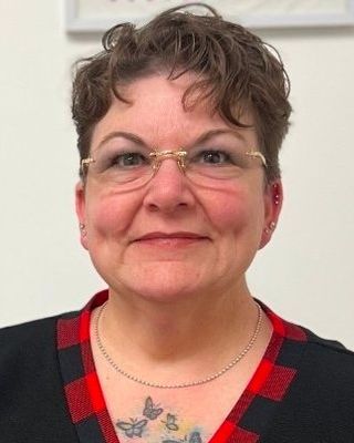 Photo of Lee A Kellogg - Three Birds Art Therapy, Registered Psychotherapist, OCT, PGCE, BA