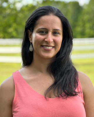 Photo of Sarvin Azizgolshani, Counselor in Oceanside, NY