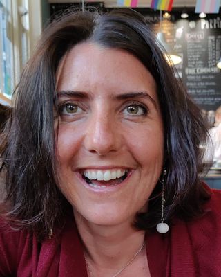 Photo of Kate Una Marks, Psychologist in Bristol, England