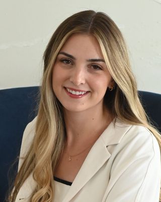 Photo of Danielle Nicholson, MC, BSc, Registered Provisional Psychologist