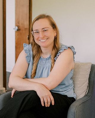 Photo of Katie Kloos, Licensed Professional Counselor, MA, LPC, ATR