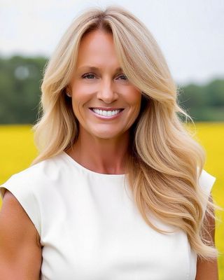 Photo of Stephanie Ann Buckley, Marriage & Family Therapist Associate, AMFT