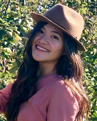 Photo of Annie Xiong, Pre-Licensed Professional in 55125, MN