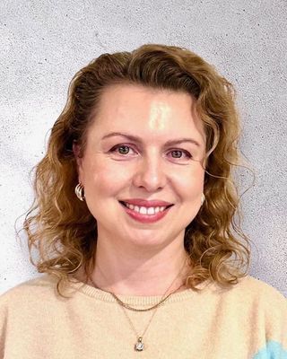 Photo of Tatsiana Makarov, Clinical Social Work/Therapist, LSW