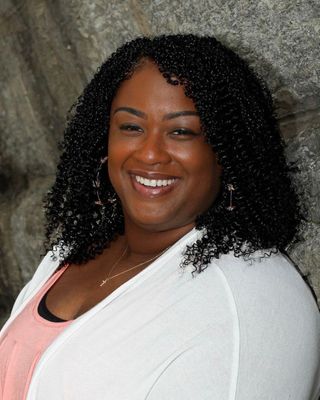 Photo of Shannon Rapalo Medina, Clinical Social Work/Therapist, LICSW