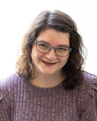 Photo of Annie Peralty, Registered Psychotherapist (Qualifying), MACP