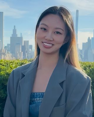 Photo of Mingyi He, Clinical Social Work/Therapist, LMSW