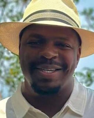 Photo of Lenardo Cumberbatch, Licensed Professional Counselor