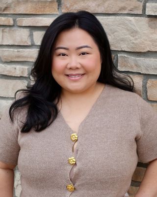 Photo of Chee Lee, Clinical Social Work/Therapist, MSW, LICSW