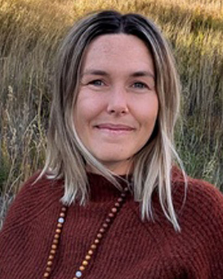 Photo of Megan Verros, Clinical Social Work/Therapist