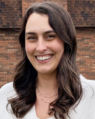 Photo of Ashley Sharp, Clinical Social Work/Therapist, LLMSW