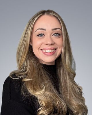 Photo of Sasha Reback, Registered Psychotherapist, RP