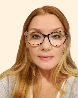 Photo of Catherine Roberts, Psychiatric Nurse Practitioner, Post Ma, PMHNP-B