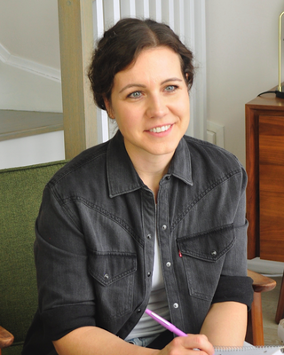 Photo of Dominika Czerwinska, Registered Psychotherapist (Qualifying), MACP