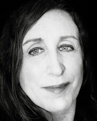 Photo of Jennine Markiewicz, Marriage & Family Therapist, LMFT