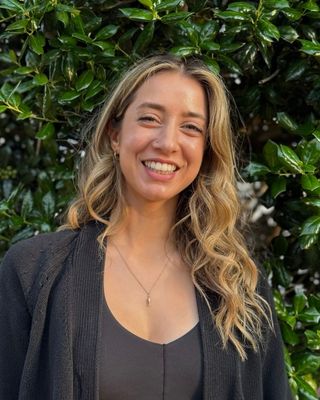 Photo of Ava Liccione, Clinical Social Work/Therapist, MSW