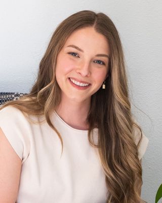 Photo of Brooke Simas, Associate Professional Clinical Counselor, APCC