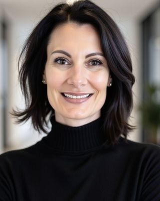 Photo of Laura Bastone, Psychiatric Nurse Practitioner, PMHNP