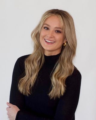 Photo of McKenna Davis, Counselor, LMHC, NCC