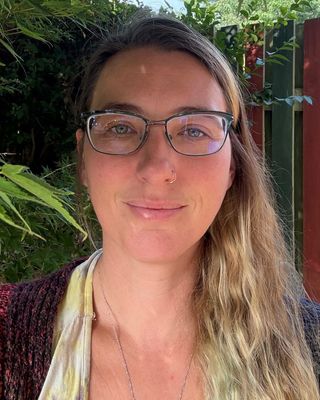 Photo of Eleanor-Rose Barr, Counsellor, MNCPS Acc.