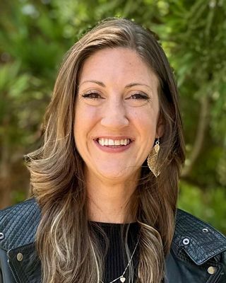 Photo of Shannon Dohn, Licensed Professional Counselor, LPC, MA-CMHC