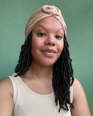 Photo of Juliette Sweeney, Psychotherapist, MSc, MBACP