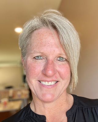 Photo of Dr. Laura Reardon, Psychologist, PhD